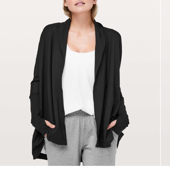 lululemon athletica Sweaters - NWT lululemon back in action wrap 6